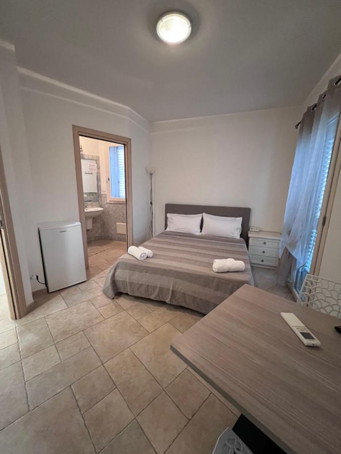 Rena Bianca House Hotel Porto Torres Exterior foto